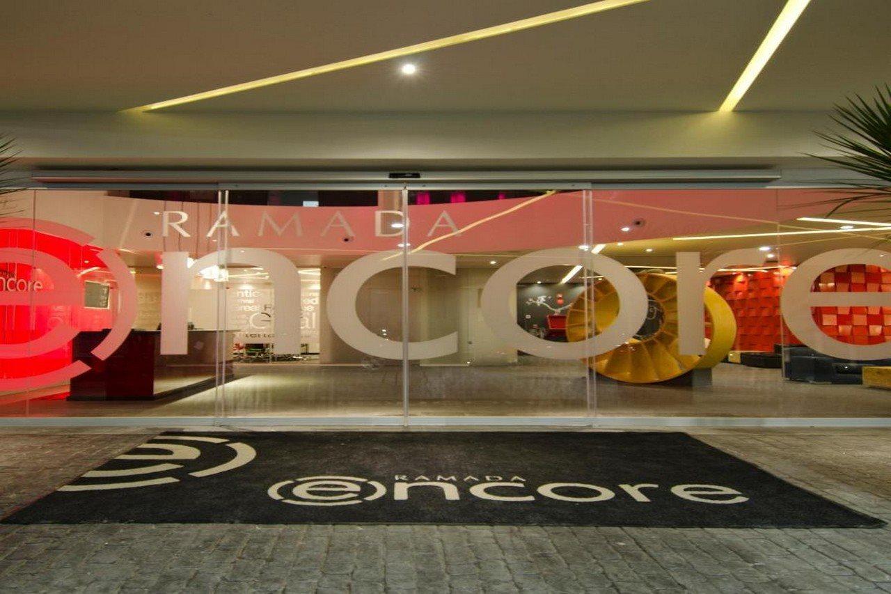 Ramada Encore By Wyndham Guadalajara Sur Palomar Exterior foto