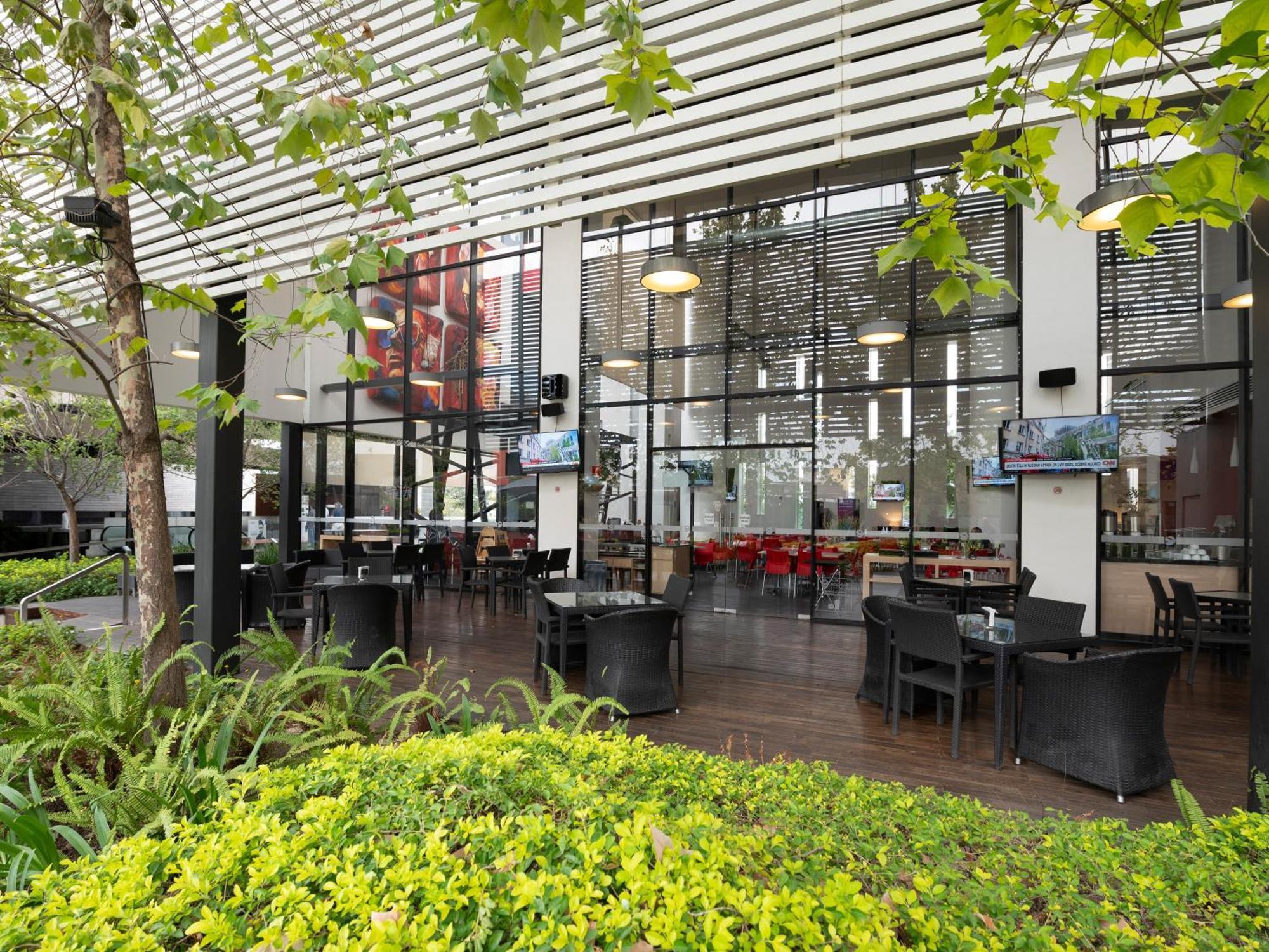 Ramada Encore By Wyndham Guadalajara Sur Palomar Exterior foto